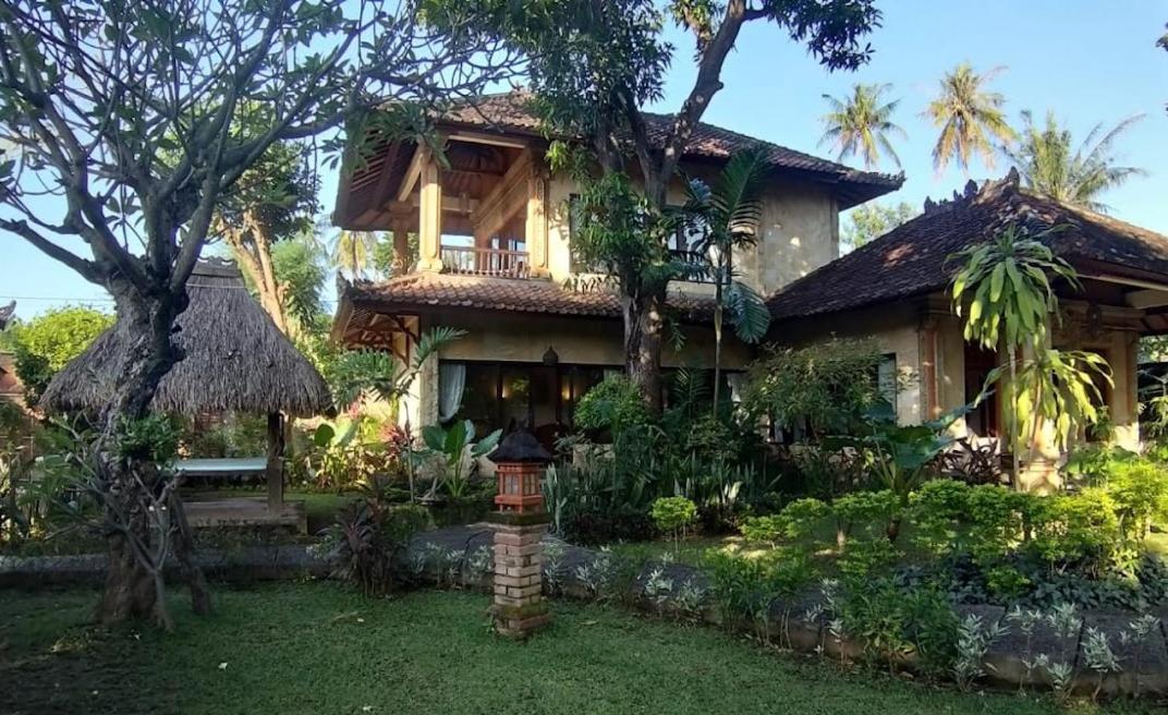 Rambutan Hotel Lovina Exterior foto