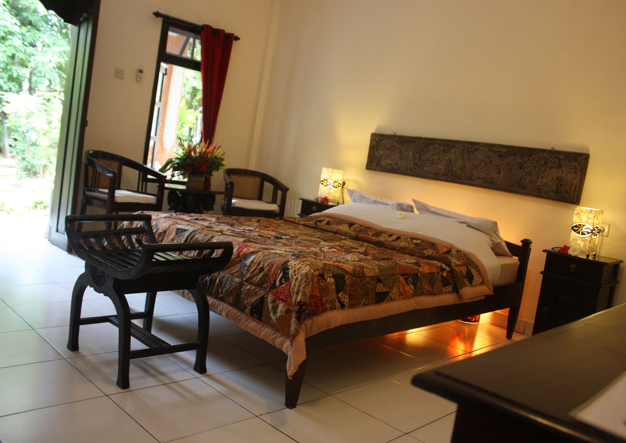 Rambutan Hotel Lovina Exterior foto